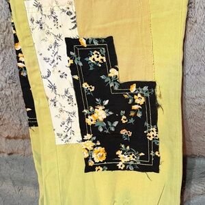 POL Floral Patchwork Cropped Pants - pistachio and Black. Size M